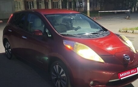 Nissan Leaf I, 2013 год, 1 490 000 рублей, 3 фотография