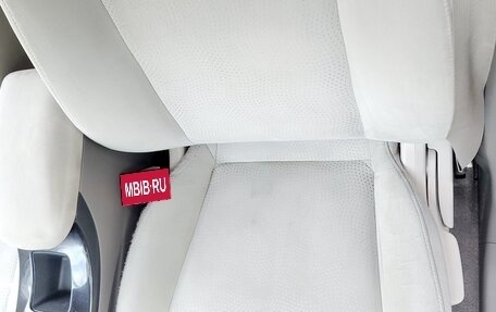 Nissan Leaf I, 2013 год, 1 490 000 рублей, 12 фотография