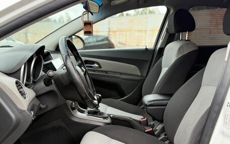 Chevrolet Cruze II, 2012 год, 629 999 рублей, 11 фотография