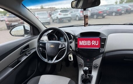Chevrolet Cruze II, 2012 год, 629 999 рублей, 17 фотография