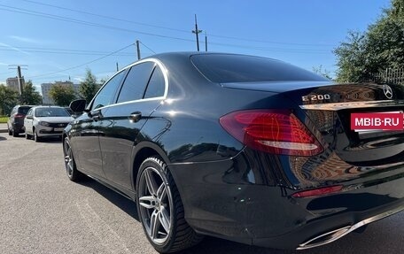 Mercedes-Benz E-Класс, 2019 год, 2 550 000 рублей, 7 фотография