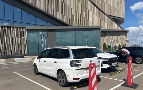 Citroen C4 Picasso II рестайлинг, 2017 год, 1 660 000 рублей, 3 фотография