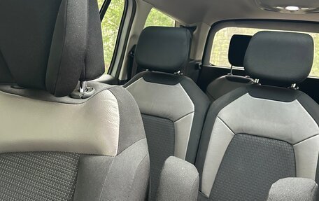 Citroen C4 Picasso II рестайлинг, 2017 год, 1 660 000 рублей, 4 фотография
