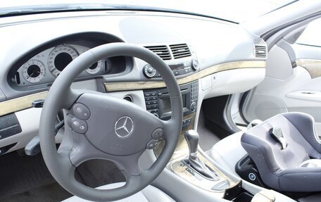 Mercedes-Benz E-Класс, 2008 год, 1 320 000 рублей, 30 фотография