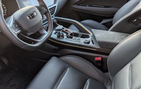 Geely Tugella FY11, 2024 год, 3 350 000 рублей, 5 фотография