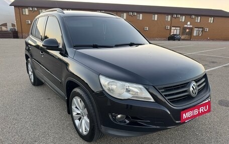 Volkswagen Tiguan I, 2008 год, 850 000 рублей, 4 фотография