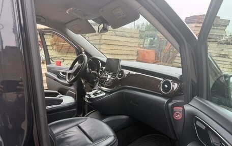 Mercedes-Benz V-Класс, 2014 год, 3 500 000 рублей, 11 фотография
