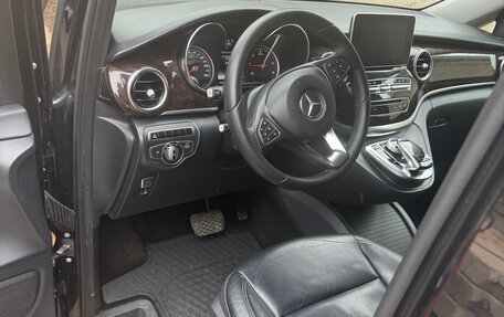 Mercedes-Benz V-Класс, 2014 год, 3 500 000 рублей, 16 фотография