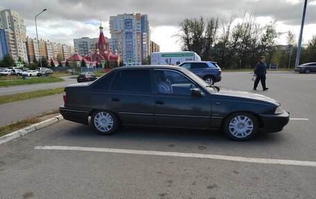 Daewoo Nexia I рестайлинг, 2003 год, 107 000 рублей, 3 фотография