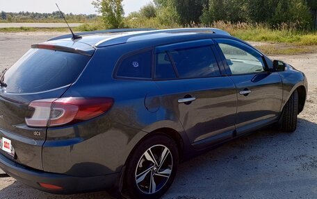 Renault Megane III, 2010 год, 800 000 рублей, 2 фотография