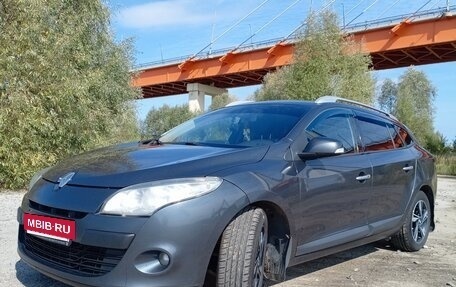 Renault Megane III, 2010 год, 800 000 рублей, 4 фотография