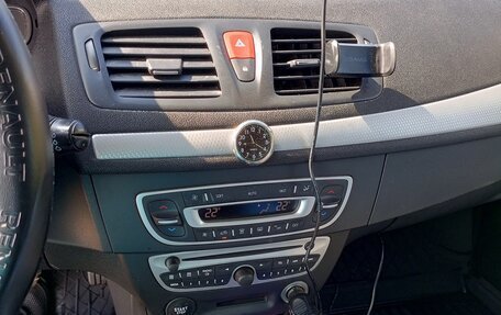 Renault Megane III, 2010 год, 800 000 рублей, 12 фотография