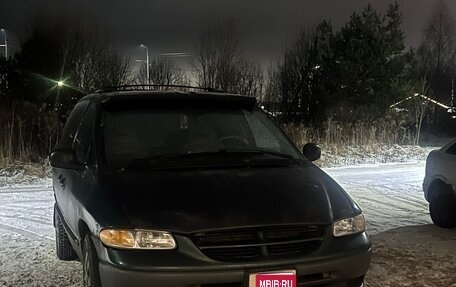 Dodge Caravan III, 1999 год, 150 000 рублей, 1 фотография