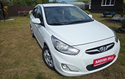 Hyundai Solaris II рестайлинг, 2014 год, 700 000 рублей, 1 фотография
