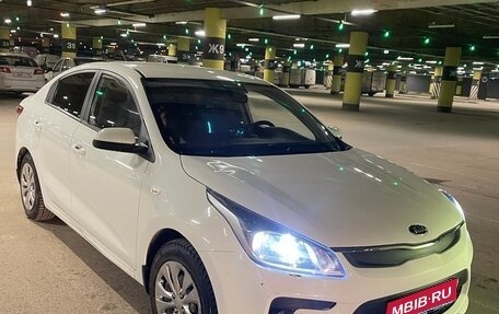 KIA Rio IV, 2018 год, 1 400 000 рублей, 1 фотография