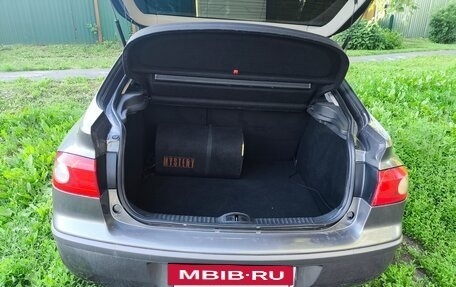 Renault Laguna II, 2007 год, 520 000 рублей, 17 фотография
