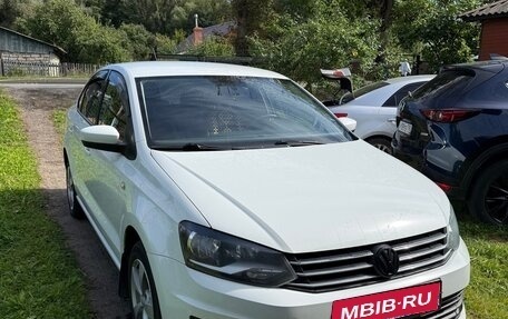 Volkswagen Polo VI (EU Market), 2017 год, 900 000 рублей, 2 фотография
