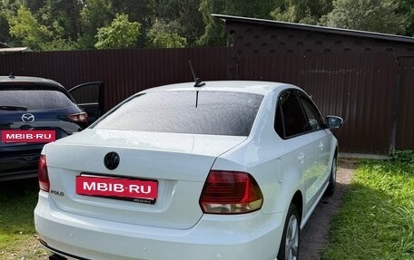Volkswagen Polo VI (EU Market), 2017 год, 900 000 рублей, 4 фотография