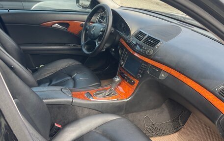 Mercedes-Benz E-Класс, 2007 год, 655 000 рублей, 8 фотография