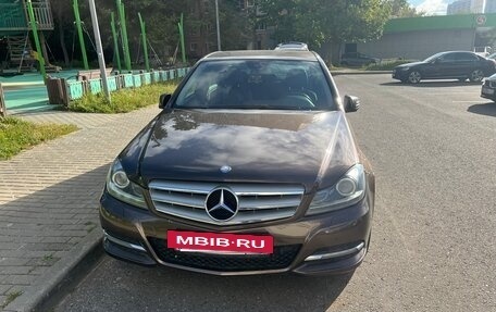 Mercedes-Benz C-Класс, 2013 год, 1 300 000 рублей, 2 фотография