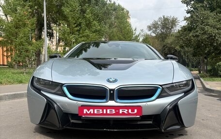 BMW i8 I рестайлинг, 2015 год, 4 500 000 рублей, 5 фотография