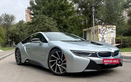BMW i8 I рестайлинг, 2015 год, 4 500 000 рублей, 3 фотография