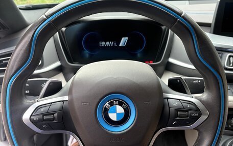 BMW i8 I рестайлинг, 2015 год, 4 500 000 рублей, 13 фотография