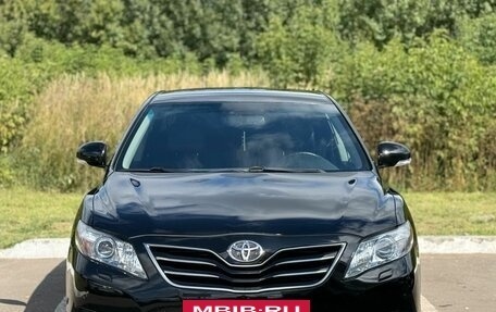 Toyota Camry, 2011 год, 1 140 000 рублей, 3 фотография