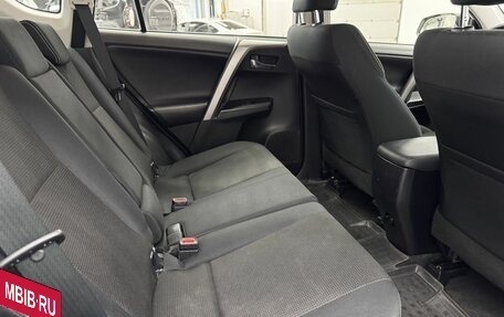Toyota RAV4, 2016 год, 2 099 000 рублей, 17 фотография