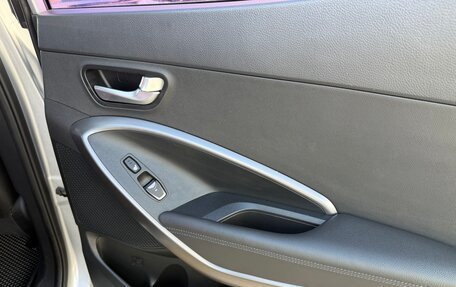 Hyundai Santa Fe III рестайлинг, 2013 год, 1 520 000 рублей, 23 фотография