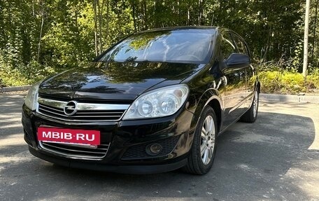 Opel Astra H, 2010 год, 610 000 рублей, 3 фотография