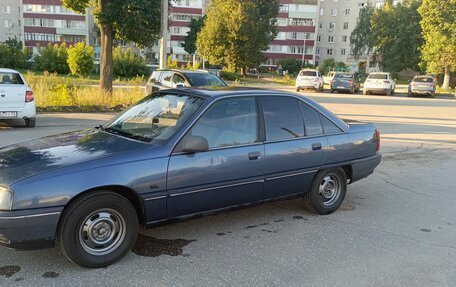 Opel Omega A, 1988 год, 185 000 рублей, 3 фотография