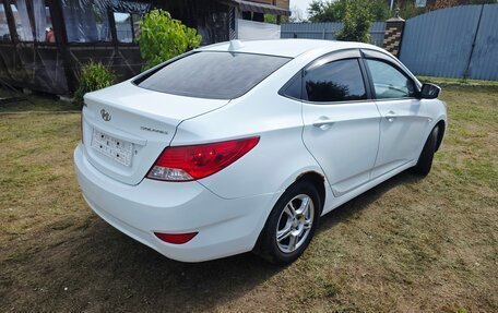 Hyundai Solaris II рестайлинг, 2014 год, 700 000 рублей, 4 фотография