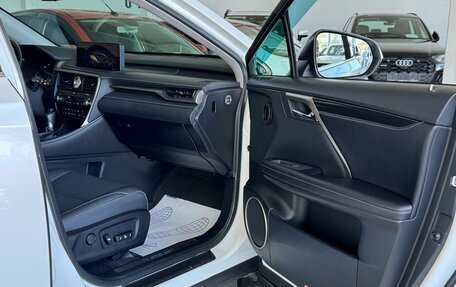 Lexus RX IV рестайлинг, 2020 год, 4 890 000 рублей, 22 фотография