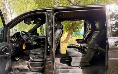 Mercedes-Benz V-Класс, 2014 год, 3 400 000 рублей, 4 фотография