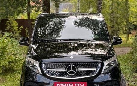 Mercedes-Benz V-Класс, 2014 год, 3 400 000 рублей, 8 фотография