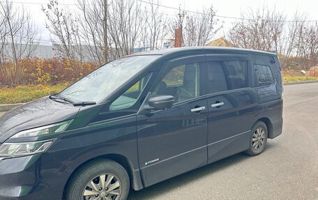 Nissan Serena IV, 2018 год, 2 200 000 рублей, 2 фотография