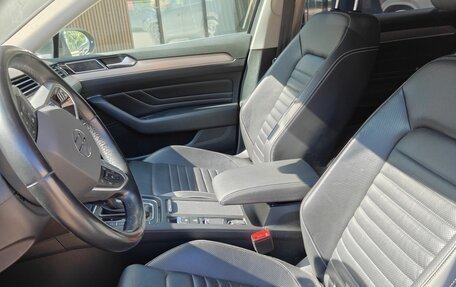 Volkswagen Passat B8 рестайлинг, 2020 год, 3 600 000 рублей, 7 фотография