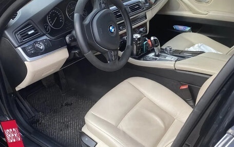 BMW 5 серия, 2012 год, 1 850 000 рублей, 8 фотография