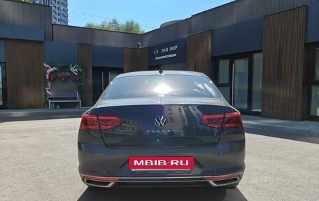 Volkswagen Passat B8 рестайлинг, 2020 год, 3 600 000 рублей, 4 фотография