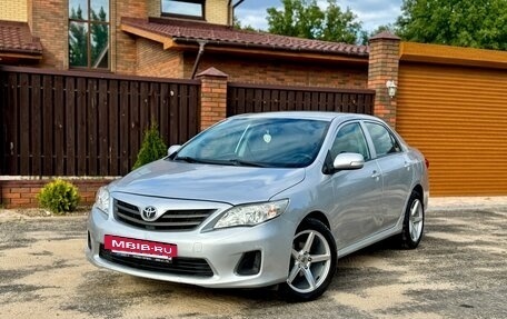 Toyota Corolla, 2011 год, 980 000 рублей, 3 фотография