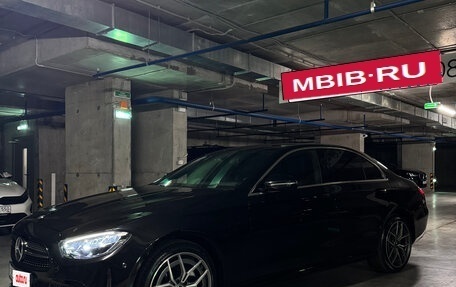 Mercedes-Benz E-Класс, 2020 год, 4 750 000 рублей, 2 фотография