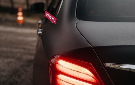 Mercedes-Benz E-Класс, 2020 год, 3 000 000 рублей, 5 фотография