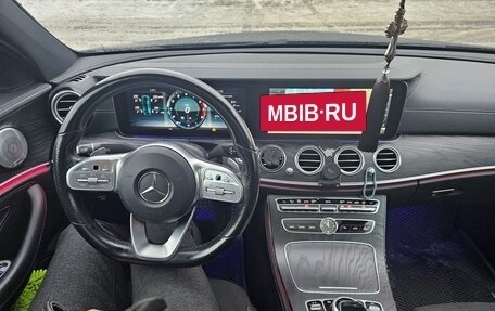 Mercedes-Benz E-Класс, 2020 год, 3 000 000 рублей, 11 фотография