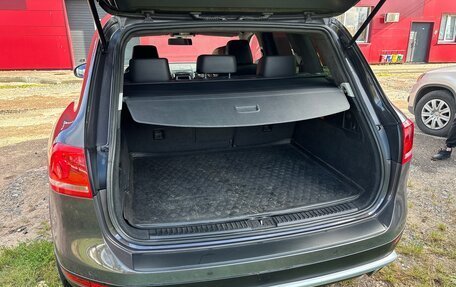 Volkswagen Touareg III, 2011 год, 1 650 000 рублей, 13 фотография