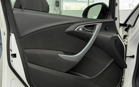 Opel Astra J, 2013 год, 1 030 000 рублей, 9 фотография