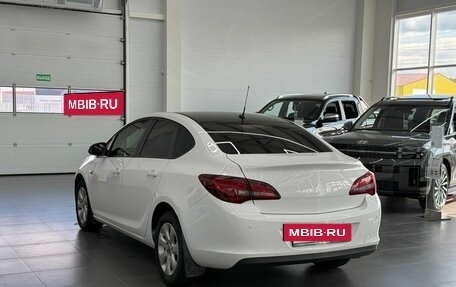 Opel Astra J, 2013 год, 1 030 000 рублей, 2 фотография