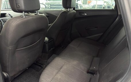 Opel Astra J, 2013 год, 1 030 000 рублей, 22 фотография