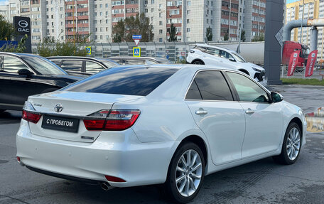 Toyota Camry, 2017 год, 2 380 000 рублей, 4 фотография