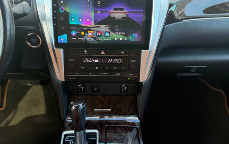 Toyota Camry, 2017 год, 2 380 000 рублей, 10 фотография